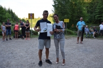 Wójt Sylwia Cieślar oraz laureat III miejsca w klasyfikacji indywidualnej